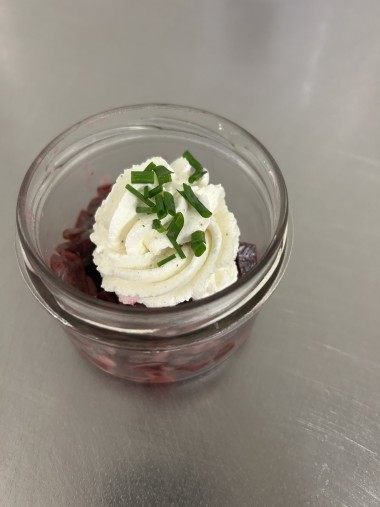 Betterave à la crème de chèvre